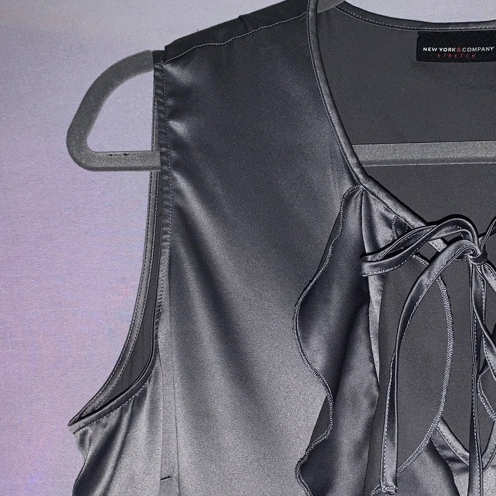 Gray Sleeveless Ruffle Top - Picture 8 of 10